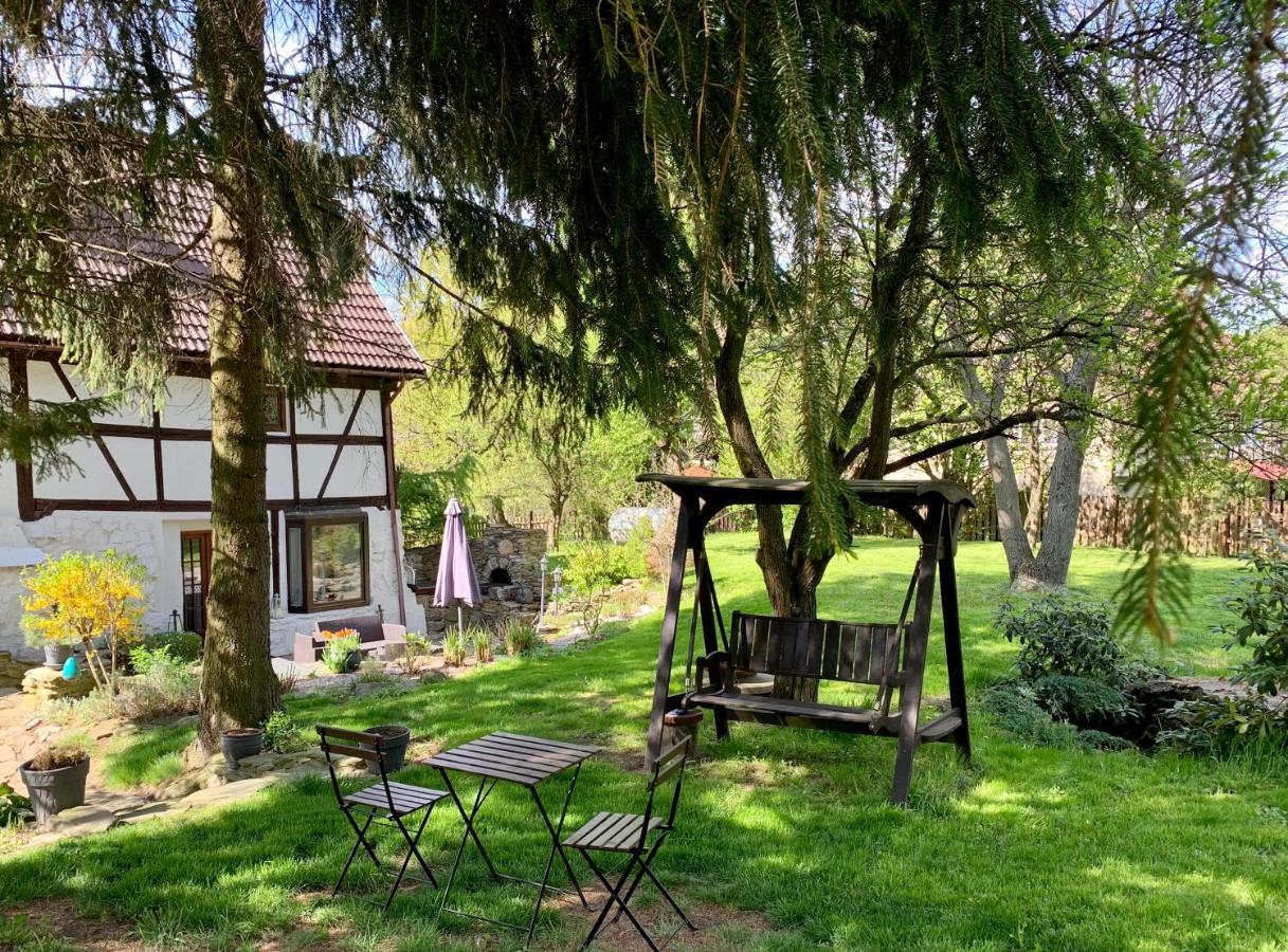 Za Rozowymi Drzwiami Villa Jelenia Gora Ngoại thất bức ảnh