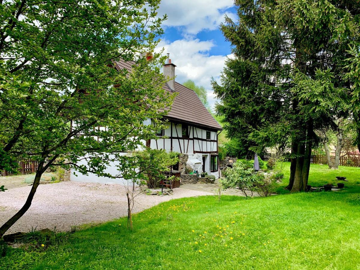 Za Rozowymi Drzwiami Villa Jelenia Gora Ngoại thất bức ảnh