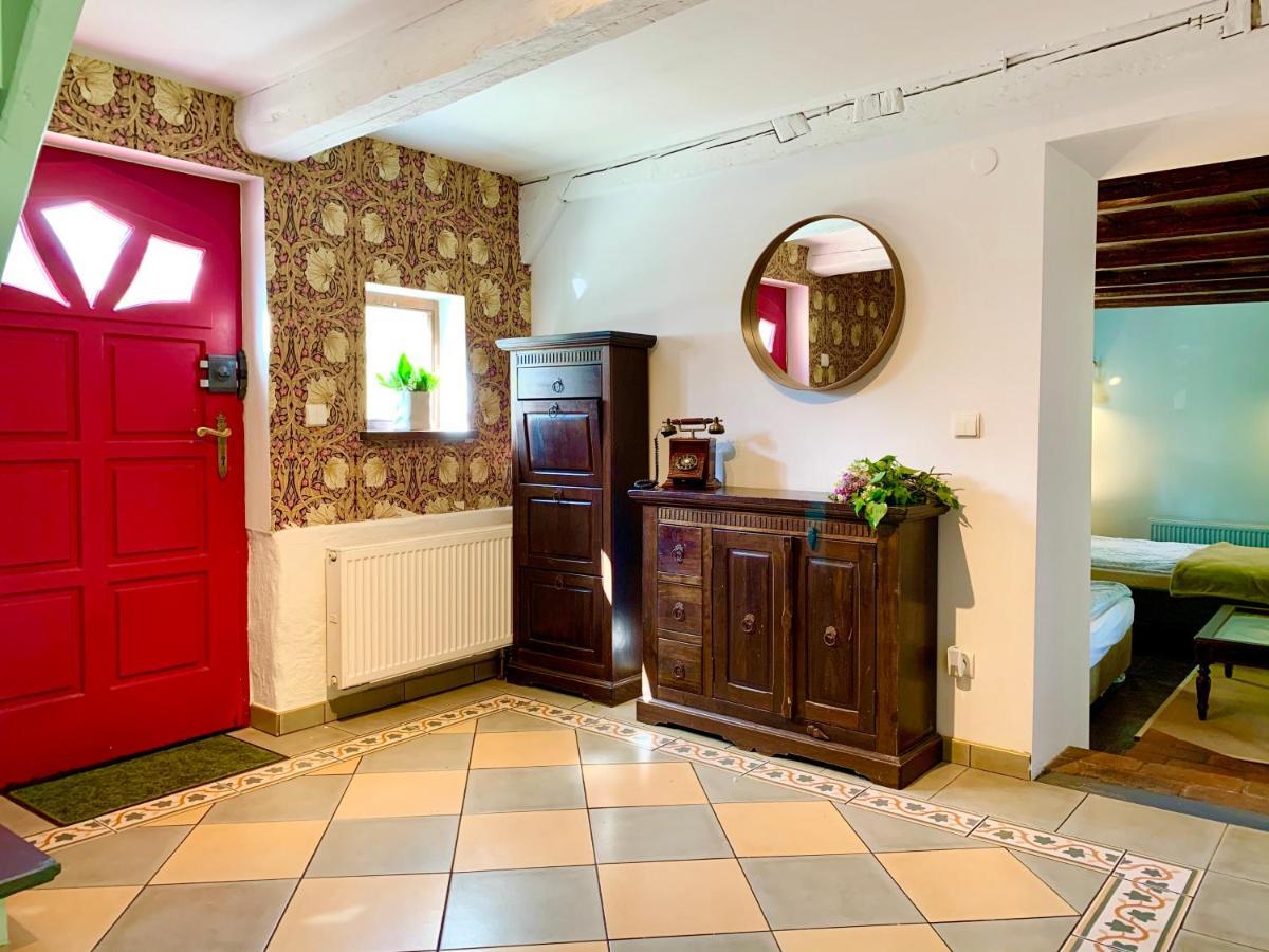 Za Rozowymi Drzwiami Villa Jelenia Gora Ngoại thất bức ảnh