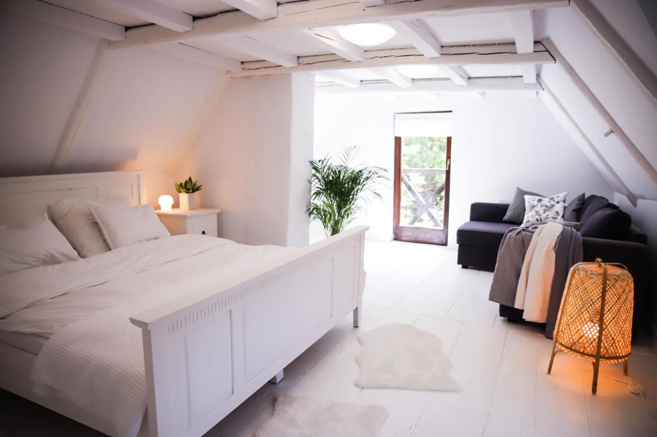 Za Rozowymi Drzwiami Villa Jelenia Gora Ngoại thất bức ảnh
